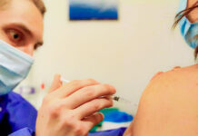 Toate vaccinurile anti-Covid aprobate în UE par să protejeze împotriva variantei indiene (delta) a coronavirusului, anunţă EMA