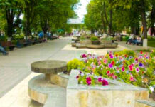 Echinocţiu: Primăvara astronomică începe azi la ora 23.24