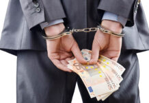 Primarul din Drăgușeni, Eugen Nechita, acuzat că a cerut șpagă de 200.000 lei pentru un contract de modernizare a drumurilor